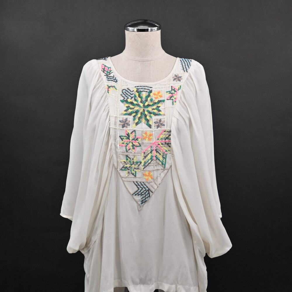 ANTHROPOLOGIE Womens Beaded Sequin Top Size L Tanvi Kedia Kashida‎ Dolman Blouse